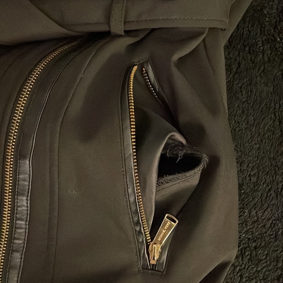 Michael Kors Jacket - Water Resistant - Picture 13 of 13